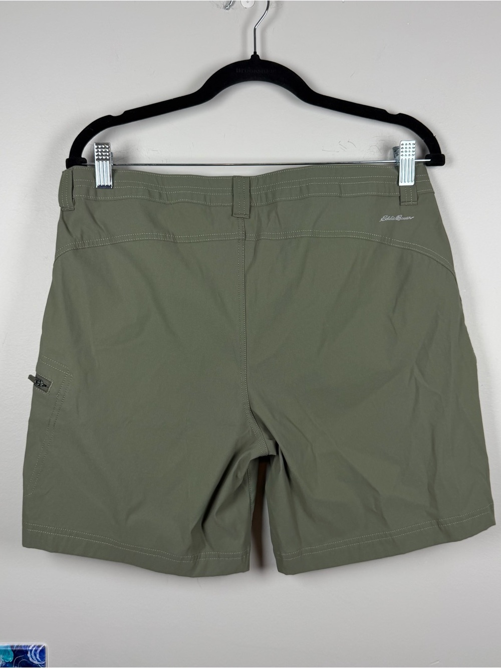 Eddie Bauer Women's Rainier Shorts Green Nylon Hiking Gorpcore Stretch Size 10 - Picture 4 of 10